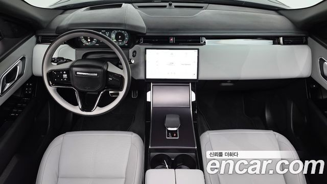 Land Rover Range Rover Velar 2026 — photo 7