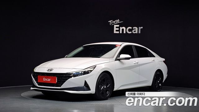 Hyundai AVANTE 2023 — photo 1