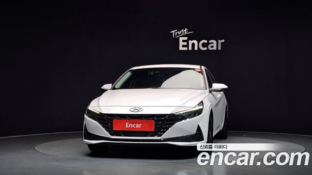 Hyundai AVANTE 2023 — photo 3