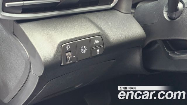 Hyundai AVANTE 2023 — photo 22
