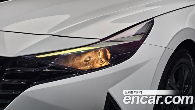Hyundai AVANTE 2023 — photo 8