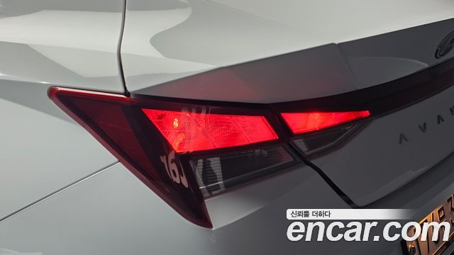 Hyundai AVANTE 2023 — photo 9
