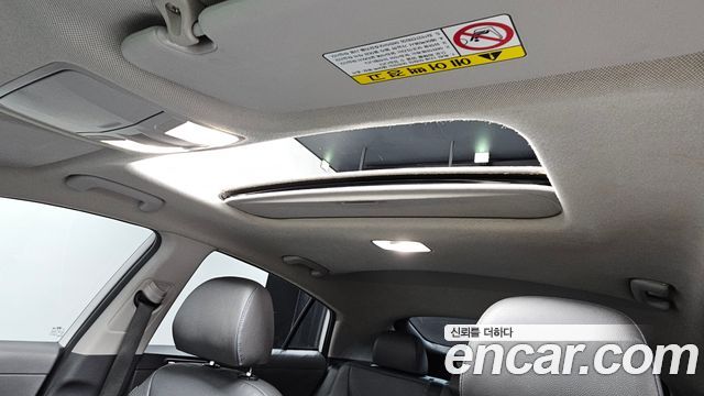 Hyundai Ioniq 2016 — photo 32