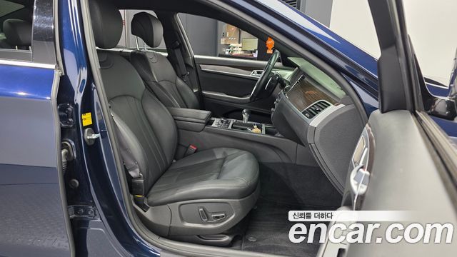 Genesis G80 2018 — photo 17