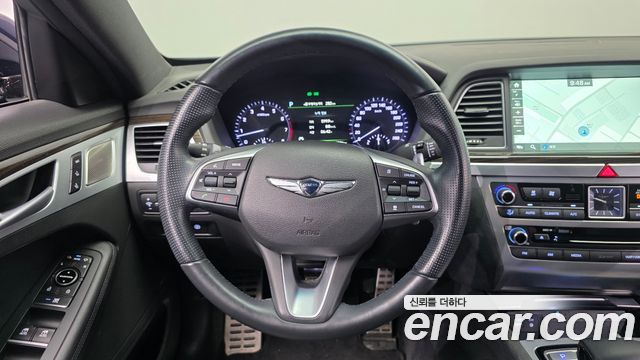 Genesis G80 2018 — photo 19