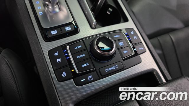 Genesis G80 2018 — photo 28