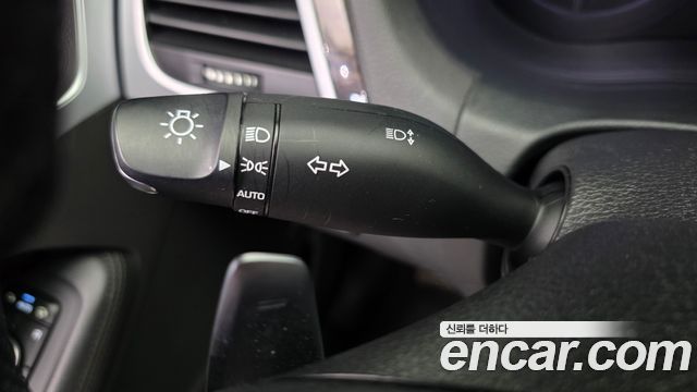 Genesis G80 2018 — photo 31