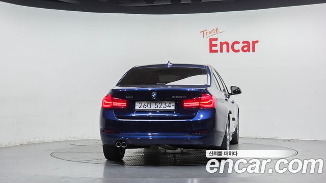 BMW 3-Series 2018 — photo 4