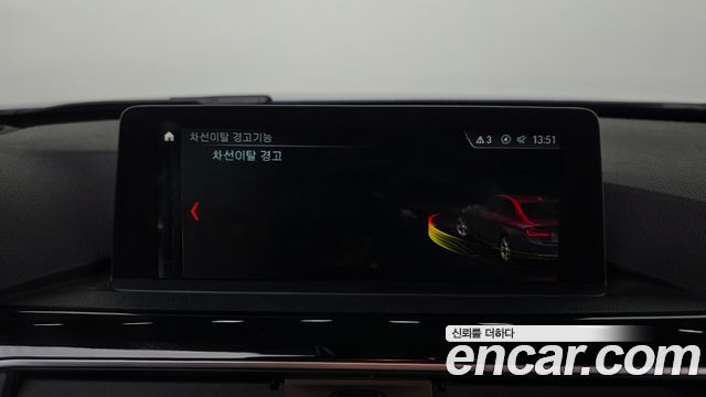 BMW 3-Series 2018 — photo 29