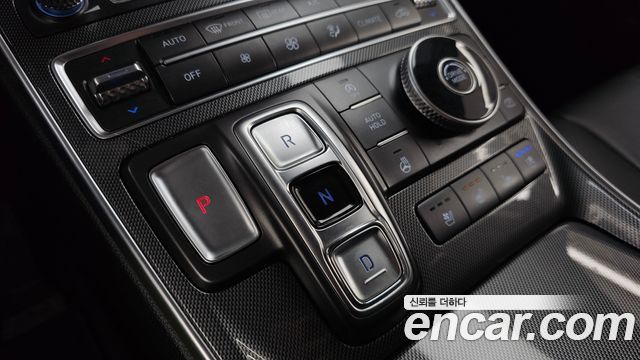 Hyundai Santafe 2021 — photo 12