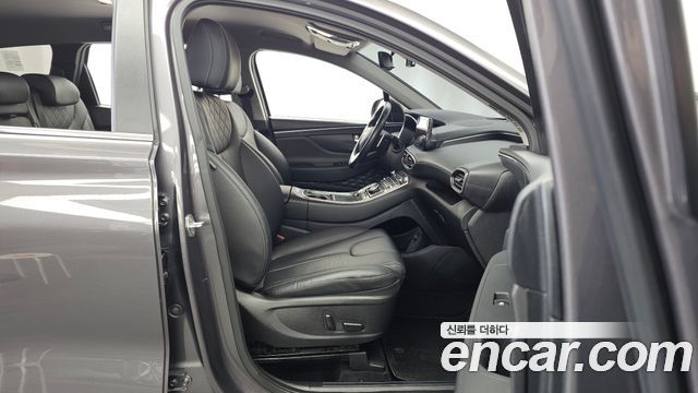 Hyundai Santafe 2021 — photo 17