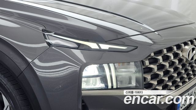 Hyundai Santafe 2021 — photo 8