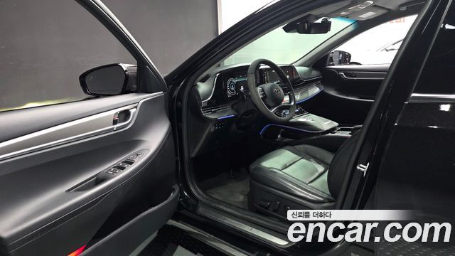 Hyundai Grandeur 2023 — photo 13