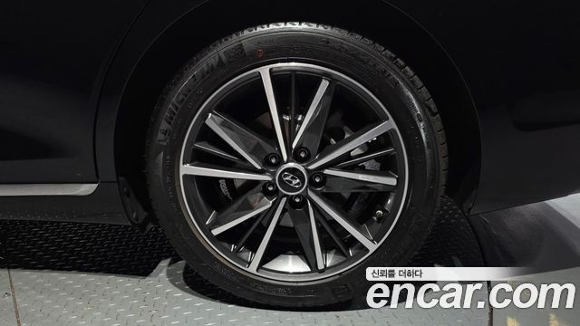 Hyundai Grandeur 2023 — photo 7