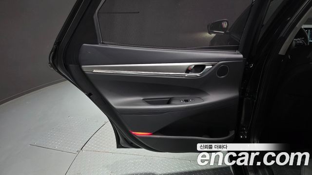 Hyundai Grandeur 2023 — photo 15