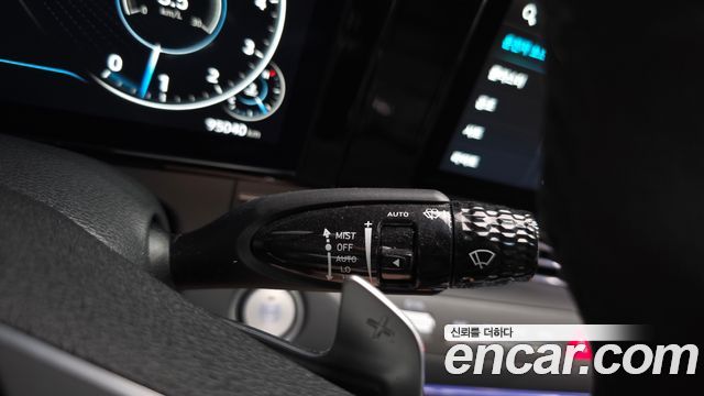 Hyundai Grandeur 2023 — photo 27
