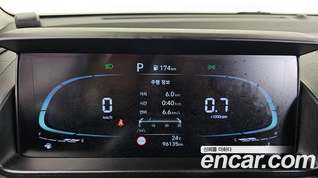 Hyundai Casper 2023 — photo 11