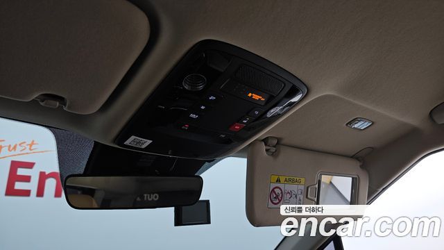 Kia Canival 2023 — photo 18