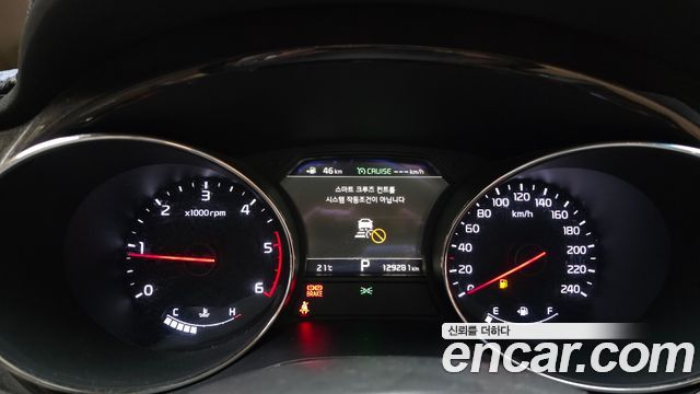Kia Canival 2020 — photo 11