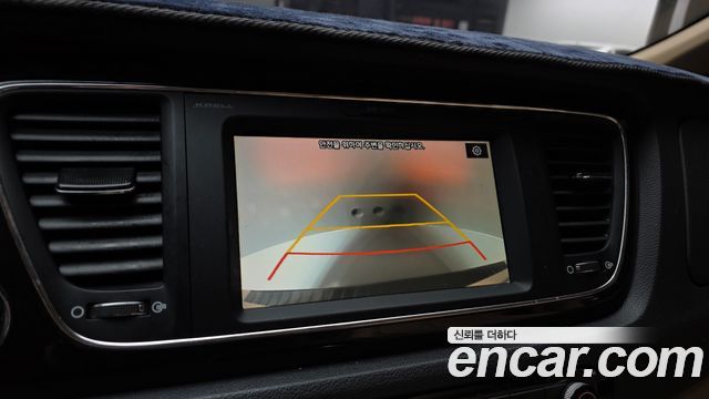 Kia Canival 2020 — photo 20