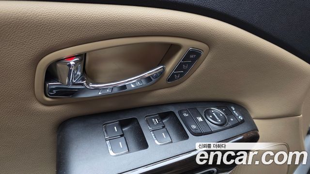 Kia Canival 2020 — photo 24