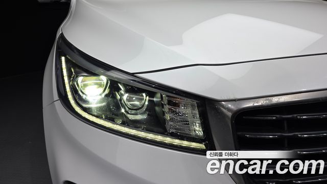 Kia Canival 2020 — photo 8