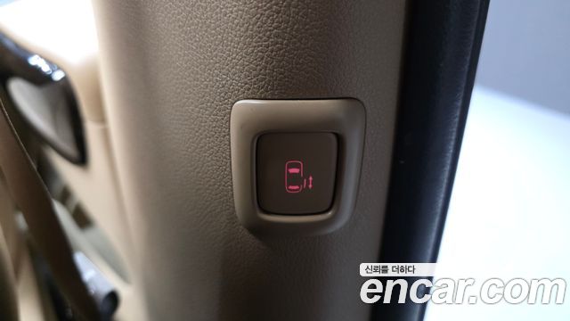 Kia Canival 2020 — photo 28