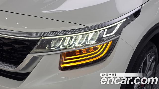 Kia Seltos 2020 — photo 8