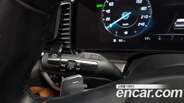 Kia Sportage 2023 — photo 30