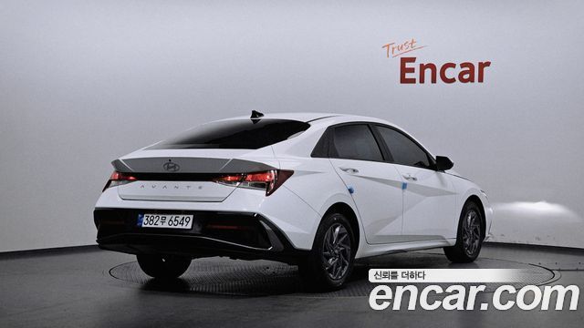 Hyundai AVANTE 2024 — photo 2