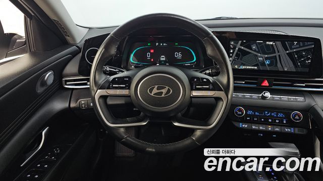 Hyundai AVANTE 2024 — photo 11