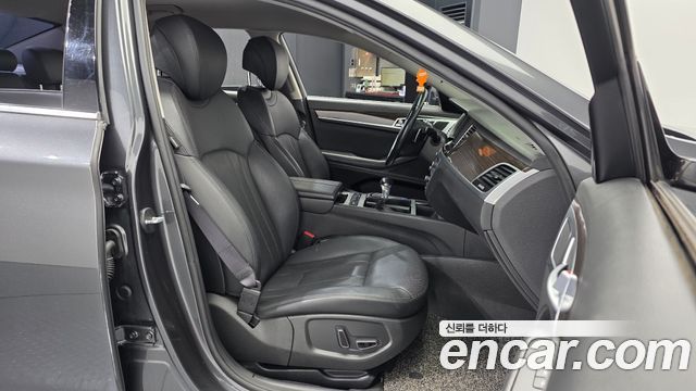 Genesis G80 2019 — photo 11
