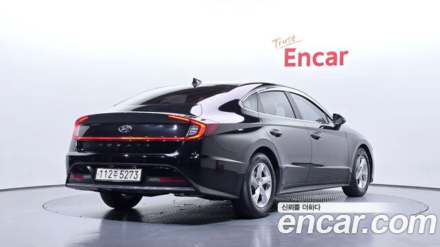 Hyundai Sonata 2022 — photo 2