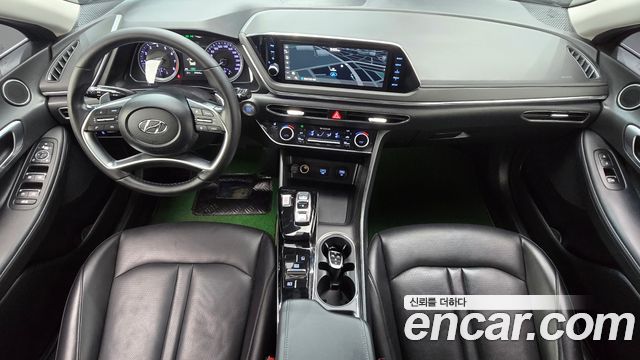 Hyundai Sonata 2022 — photo 10
