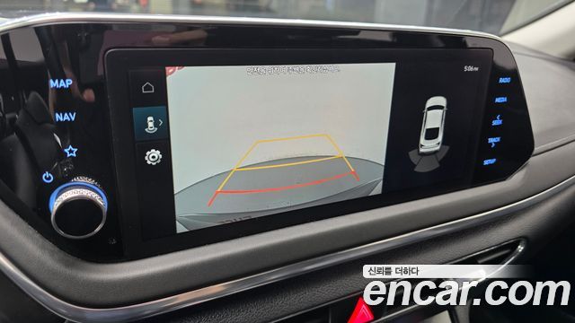 Hyundai Sonata 2022 — photo 21