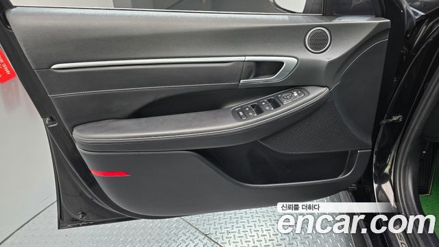 Hyundai Sonata 2022 — photo 14