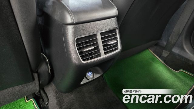 Hyundai Sonata 2022 — photo 27