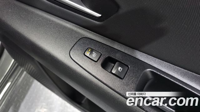 Hyundai AVANTE 2021 — photo 25