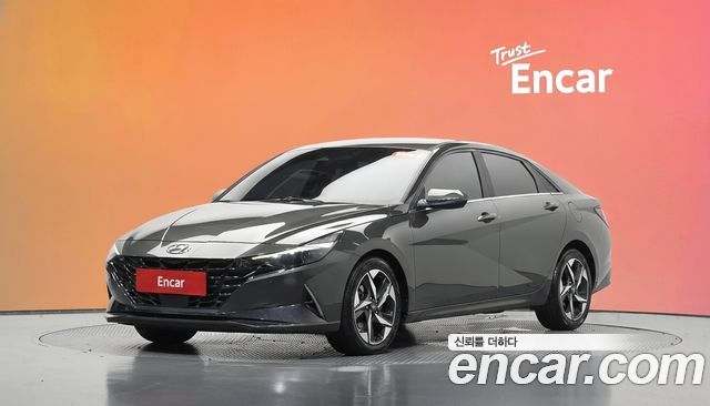 Hyundai AVANTE 2021 — photo 1