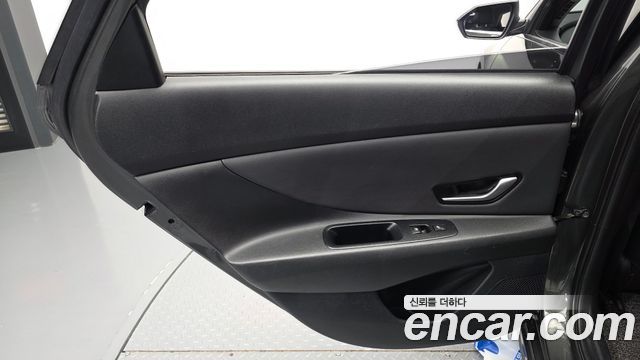 Hyundai AVANTE 2021 — photo 15