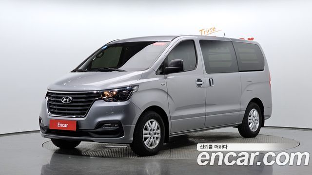 Hyundai Starex 2021 — photo 32