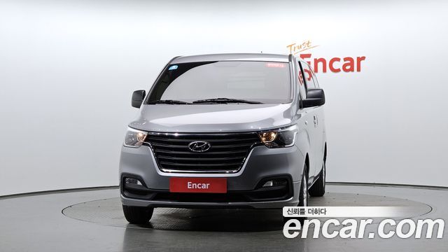 Hyundai Starex 2021 — photo 3