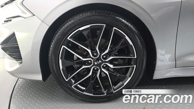 Kia K5 2020 — photo 5