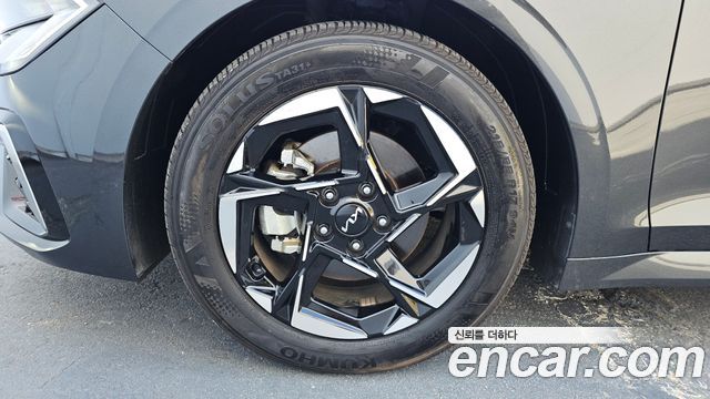 Kia K5 2025 — photo 5