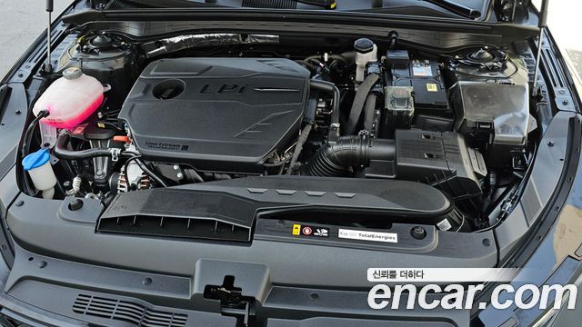 Kia K5 2025 — photo 6