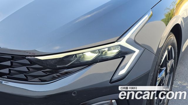 Kia K5 2025 — photo 8