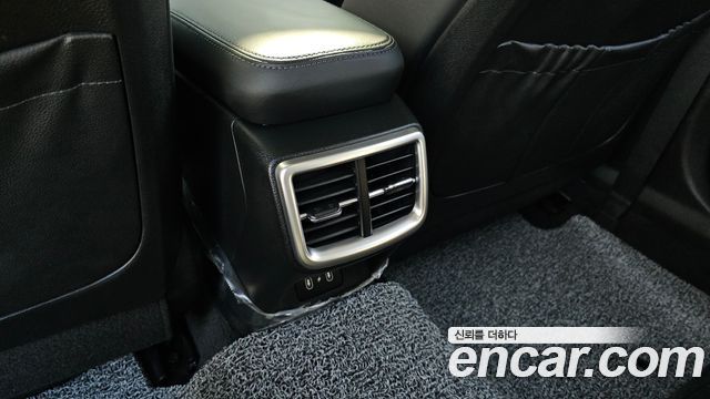Kia K5 2025 — photo 32