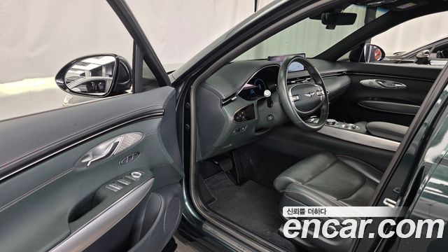 Genesis GV70 2021 — photo 13