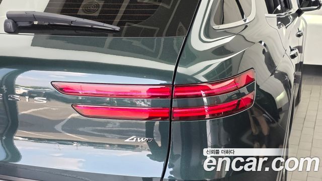 Genesis GV70 2021 — photo 9