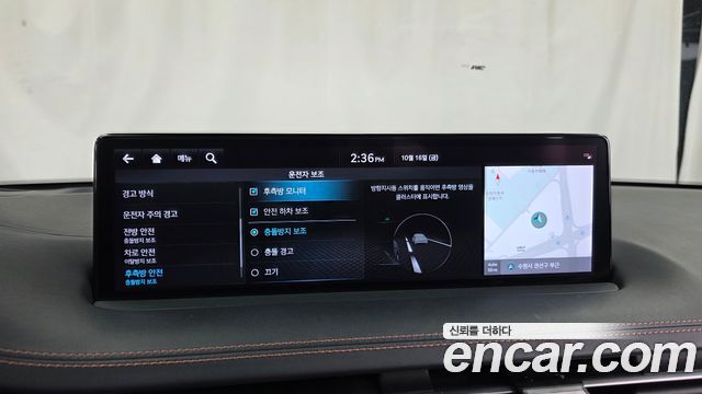 Genesis GV70 2021 — photo 29